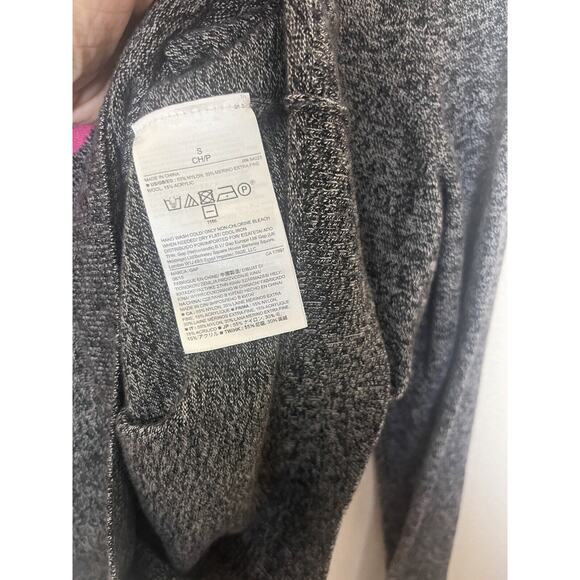 GAP Women’s Sz XS Gray Pink “HAPPY” Merino Wool Blend Lightweight Sweater - Picture 6 of 6